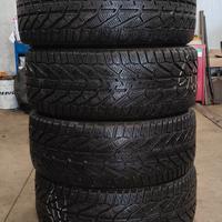 Gomme invernali 255/45 r20 TIGAR 