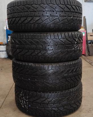 Gomme invernali 255/45 r20 TIGAR 