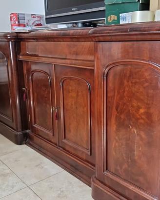 Credenza bassa fine ottocento
