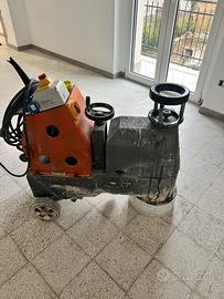 Levigatrice pavimenti marmo