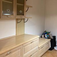 Credeenza marca Maistri con tavolo allungabile