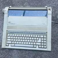 Macchina da scrivere elettronica Twen T180