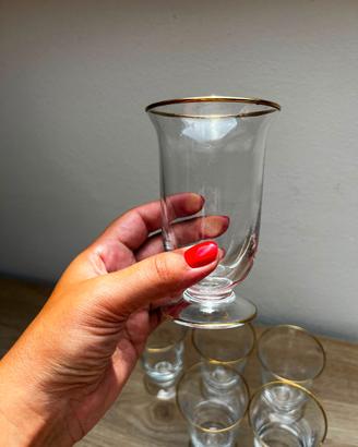 Set di 6 bicchieri in vetro con bordo dorato