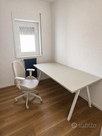 Sedia e tavolo studio ikea