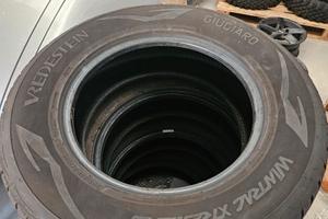 Gomme termiche 215/70/16 Vredestein