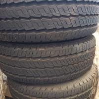 4 ruote 225/75/16 Continental