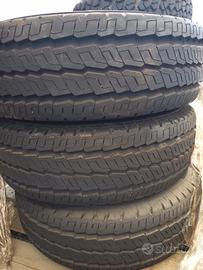 4 ruote 225/75/16 Continental