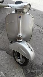 Vespa 50 r