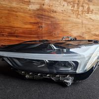 Volvo XC 60 2021-2024 faro sx fullLED 