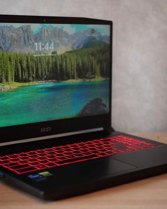 Laptop MSI - Intel Core i7 - RTX - 3070 - 8G - SSD