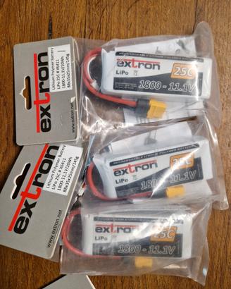 Batteria Li-po 11,1V 1800mAh 25-50C
