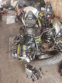 Kawasaki  z900 ,  Yamaha RM 18 A