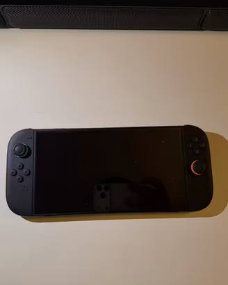 Nintendo Switch 2 + Mario Kart World come nuova