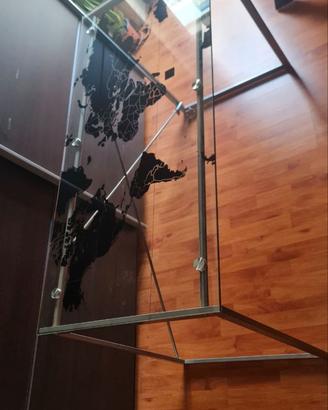 Scrivania con piano in vetro 130x60