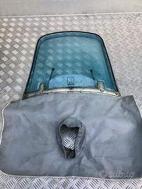 Parabrezza vespa