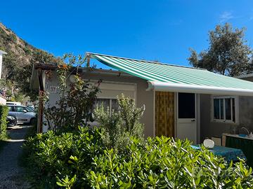 Roulotte con veranda fissa