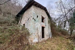 RUSTICO A CISON DI VALMARINO