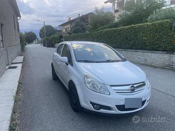 Opel Corsa 1.2 Benzina GPL