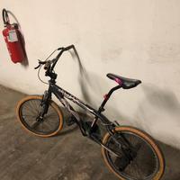 Bicicletta bmx