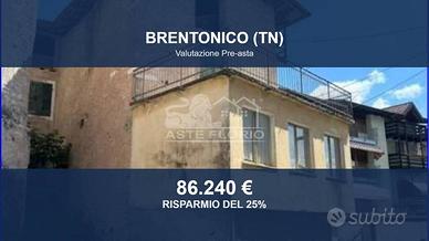 Immobile in asta di 460 m² con più di 5 locali a B