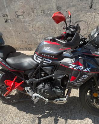 Benelli TRK 502X