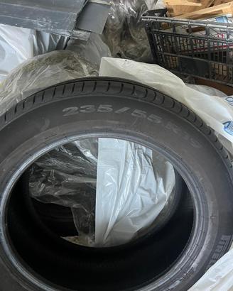 Audi pneumatici Q5 pirelli 235/55 R19