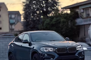 X6 50i 450CV - Nero - Cognac - Tetto Panoramico