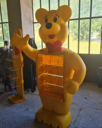 Espositore  Haribo da terra