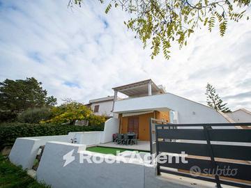 TRILOCALE CON TERRAZZA E CORTILE RISTRUTTURATO