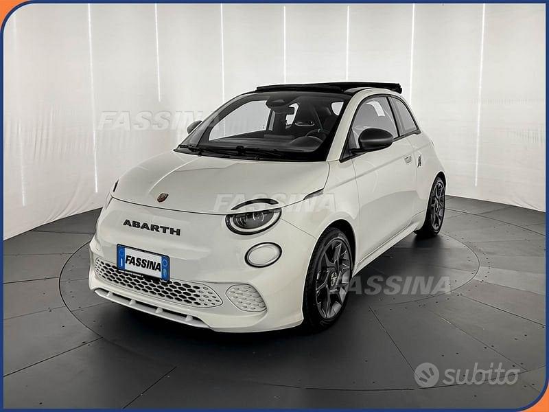 Abarth 500E 2024 photo 3