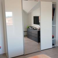 Armadio 3 ante scorrevoli con specchio centrale