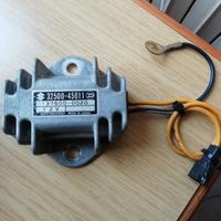Regolatore di tensione