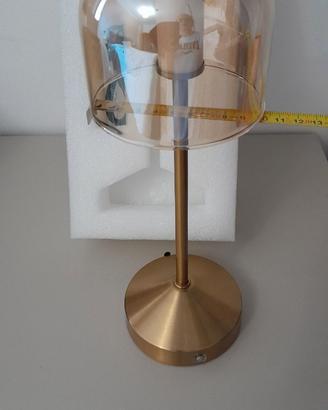 Lampada da tavolo 