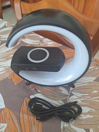 Postazione per ricarica wireless smartphone