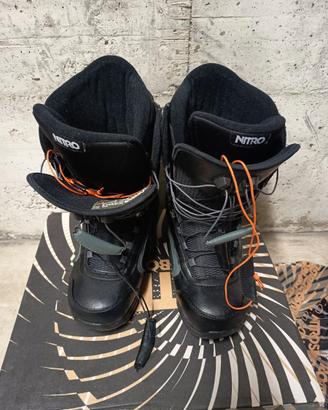 Scarponi snowboard Nitro Reverb tls 43 1/3 Usati