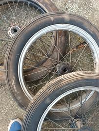 ruote complete per sidecar