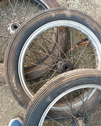 ruote complete per sidecar