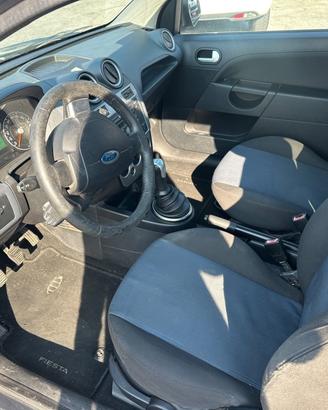 Ford Fiesta 1.2 16V 3p. Ghia