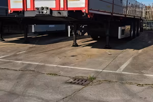 SEMIRIMORCHIO CARMOSINO RIBALTABILE LATERALE