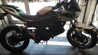 KAWASAKI Z e-1 — Aprile 2024 Come nuova