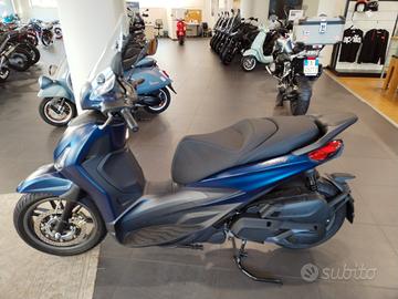 Piaggio Beverly S 400