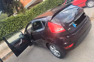 Ford Fiesta 1.4 HDI 5 porte