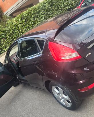 Ford Fiesta 1.2 HDI 5 porte