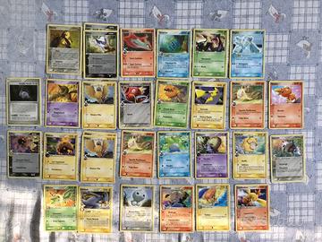 Carte pokemon fantasmi di holon