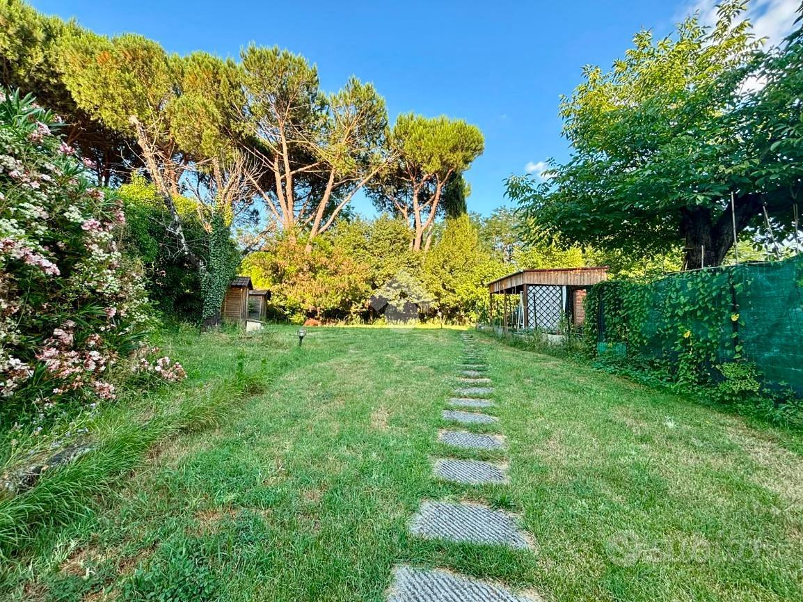 2 LOCALI A REGGELLO - Vista 4
