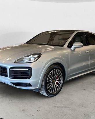 Porsche Cayenne 4.0 V8 GTS