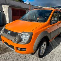 Fiat panda 1.3 mtj 4x4 cross