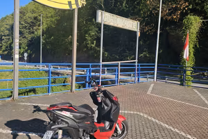 Aerox top nero