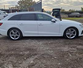 AUDI A4 AVANT 2.0 40 TDI QUATTRO S LINE EDITION S 