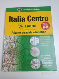 Atlante stradale e turistico Italia Centro.